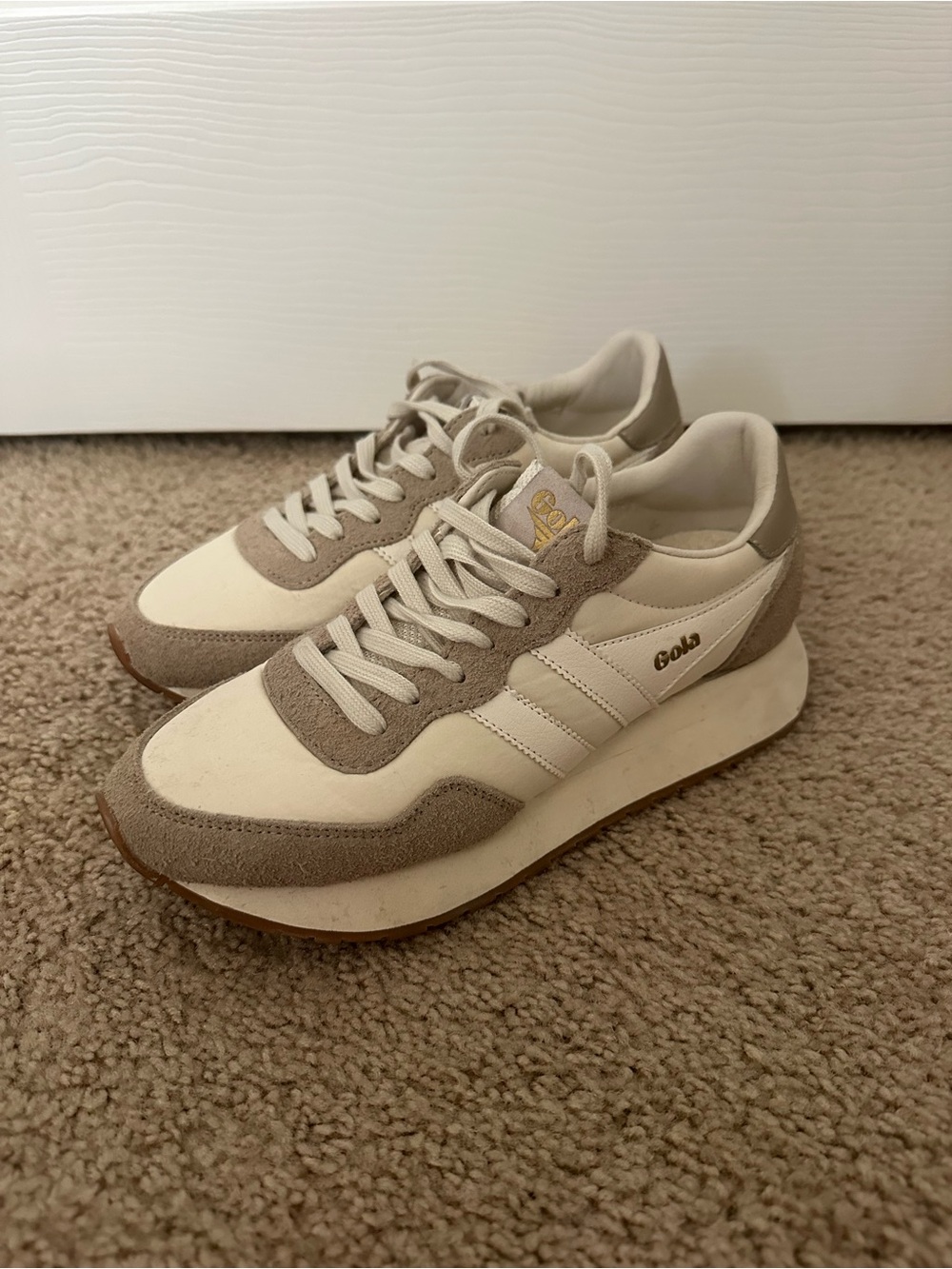 Gola Men’s Cream & Light Brown Retro Runner Sneakers